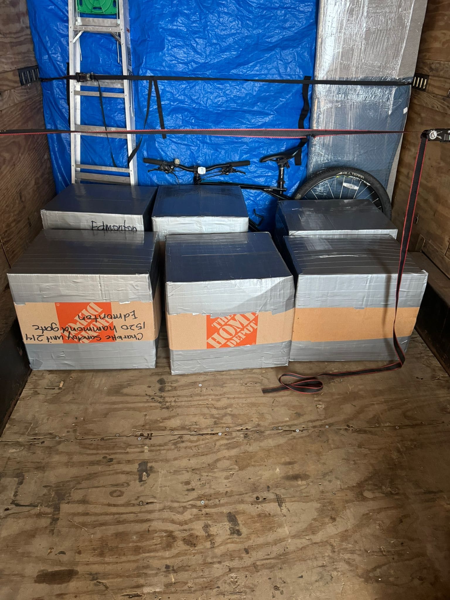 Mississauga to Thunder Bay small shipment